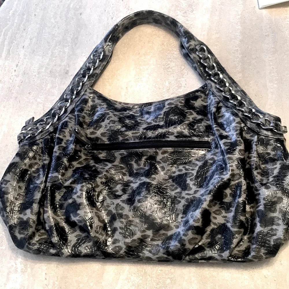 ALDO black/grey leopard bag, top handles, chains. faux leather, zip, pocket. EUC